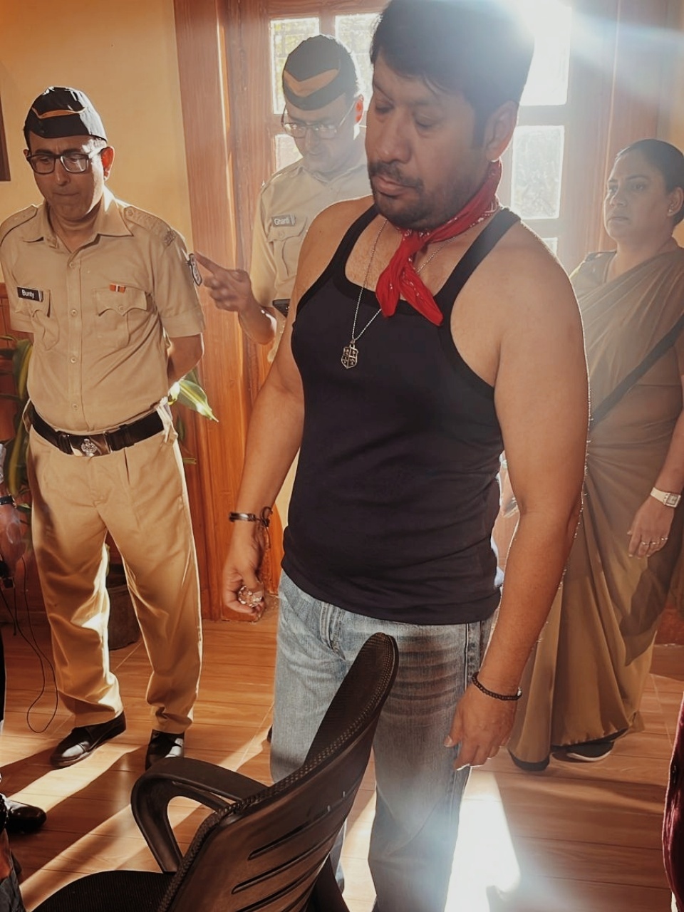 Do Aur Do Paanch Stills 05